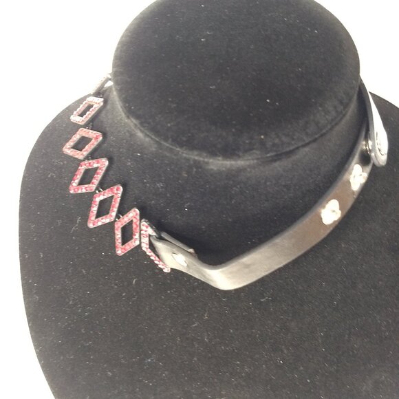Triangular Choker Marked Red Rhinestone Goth Whimsigoth Dark Academia Adjustable - Picture 3 of 10